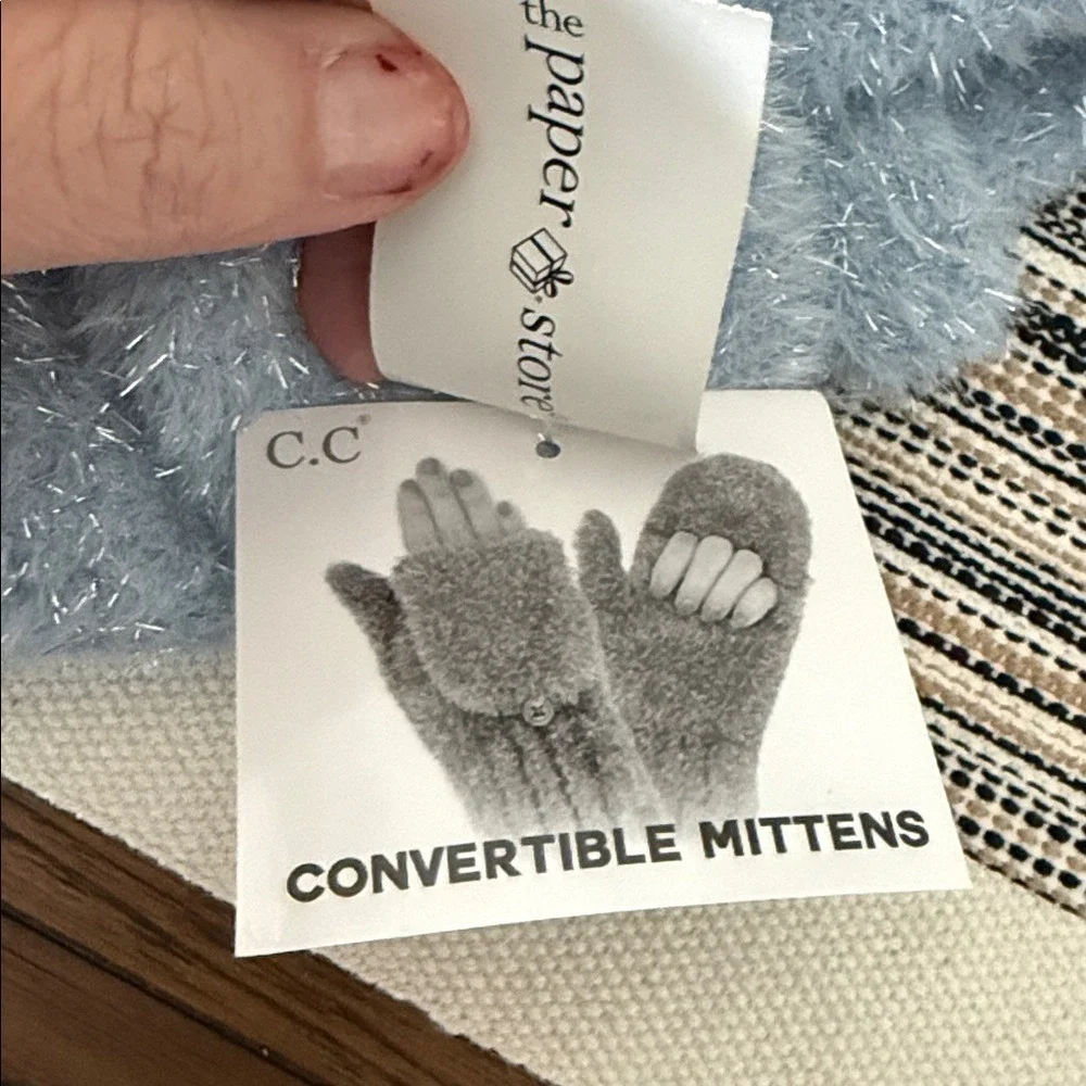 C.C Metallic Eyelash Solid Mitten Winter Glove Mittens Blue‎ NWT